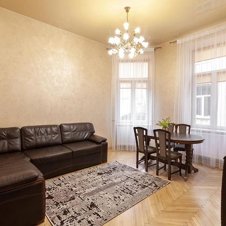 Alfa Apartments Levytskoho Lviv Exterior foto