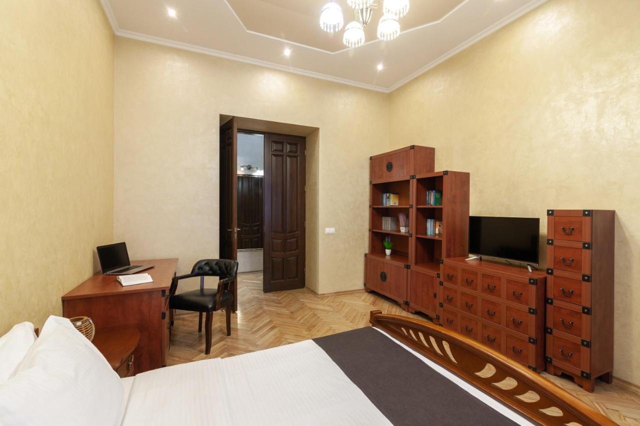 Alfa Apartments Levytskoho Lviv Exterior foto
